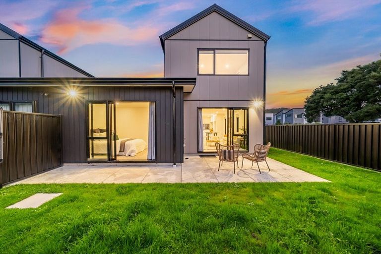 Photo of property in 84 Mawai Hakona Drive, Wallaceville, Upper Hutt, 5018