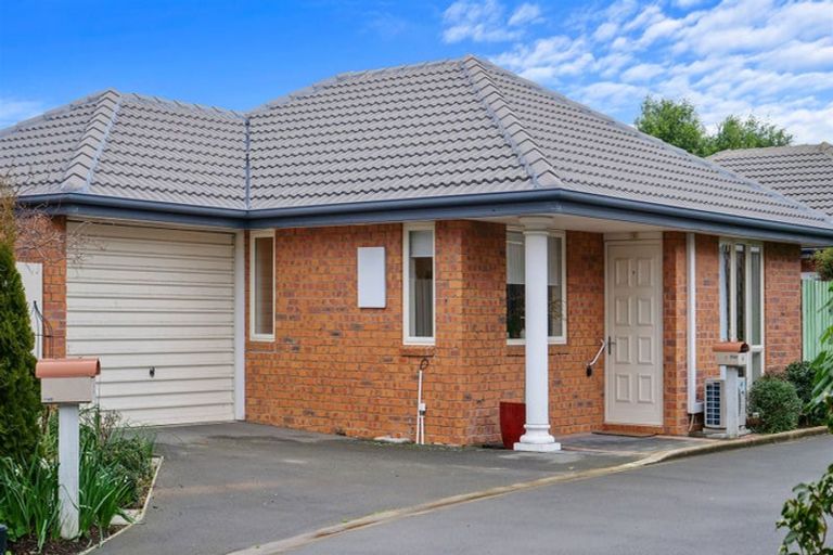 Photo of property in 4 Fleur Lane, Burwood, Christchurch, 8083