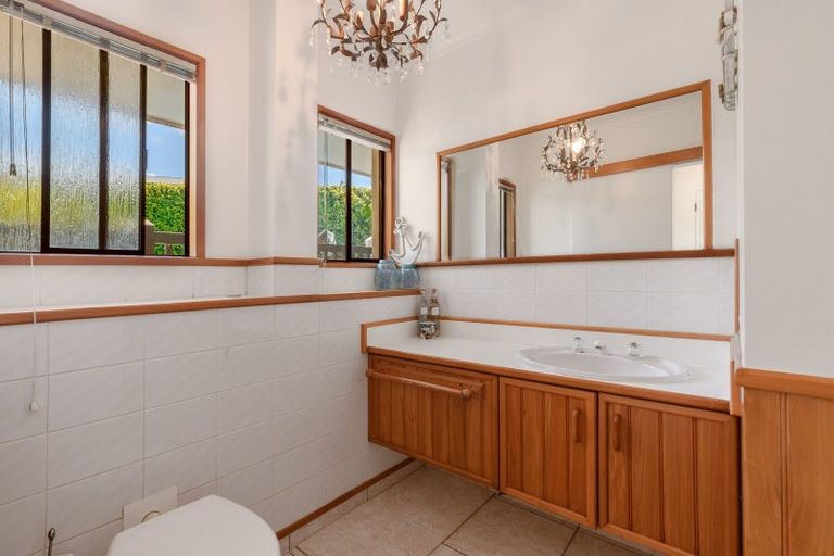 Photo of property in 35 Glenn Terrace, Otumoetai, Tauranga, 3110