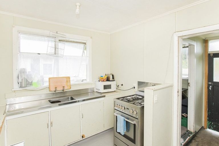 Photo of property in 25 Lawrence Street, Outer Kaiti, Gisborne, 4010