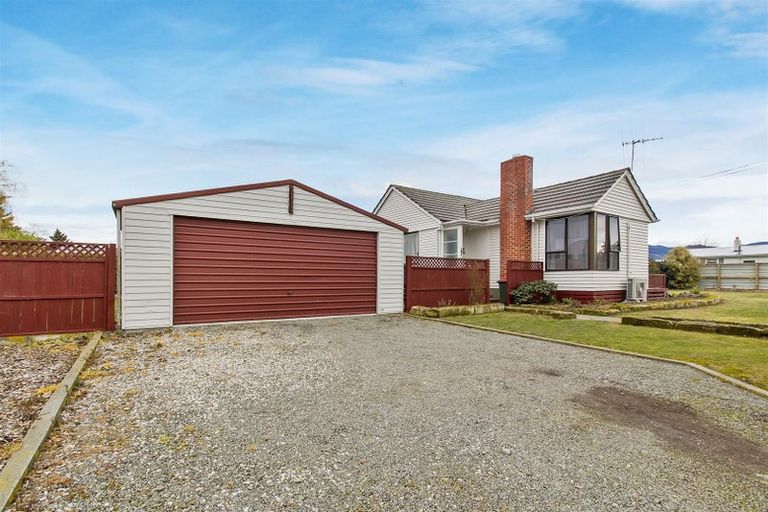 Photo of property in 27 High Street, Waimate, 7924