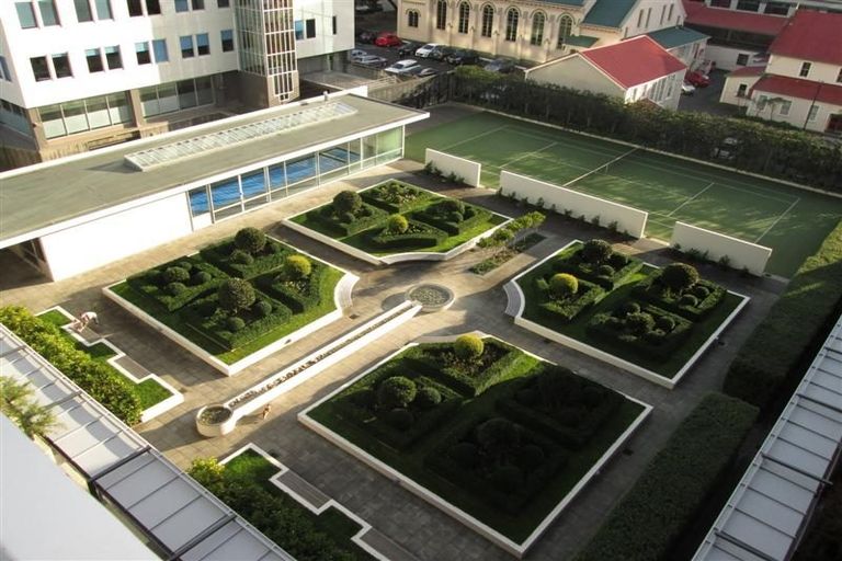 Photo of property in Sanctum Apartment, 10 Ebor Street, Te Aro, Wellington, 6011