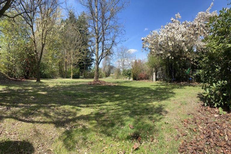 Photo of property in 289 Riverbank Road, Wanaka, 9382