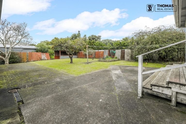 Photo of property in 18 Earlsworth Road, Mangere East, Auckland, 2024