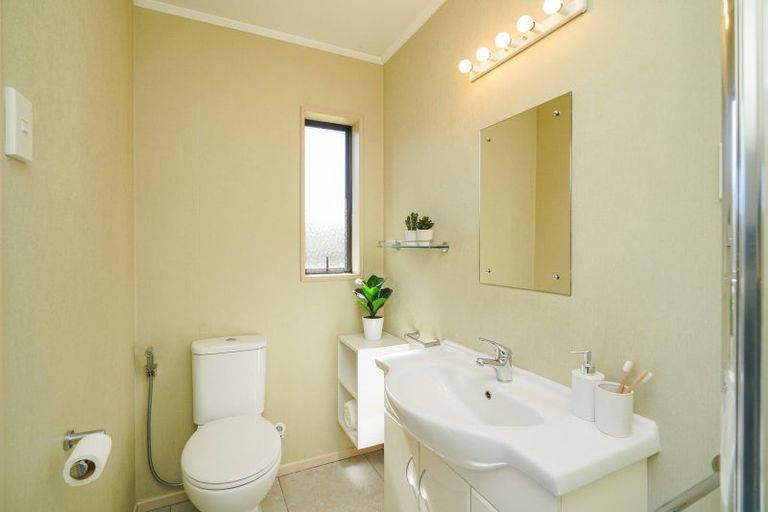 Photo of property in 211 Dunns Road, Otatara, Invercargill, 9879