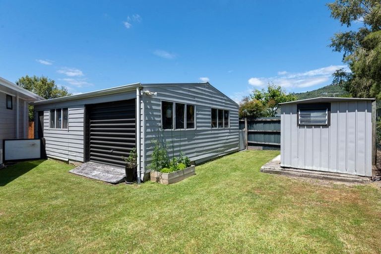 Photo of property in 42 Barnard Road, Fairy Springs, Rotorua, 3015