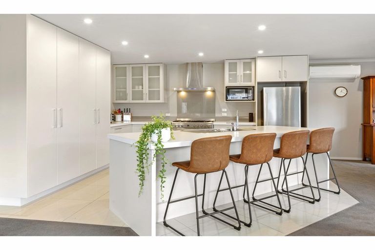 Photo of property in 13 Cole Thomas Place, Huntington, Hamilton, 3210