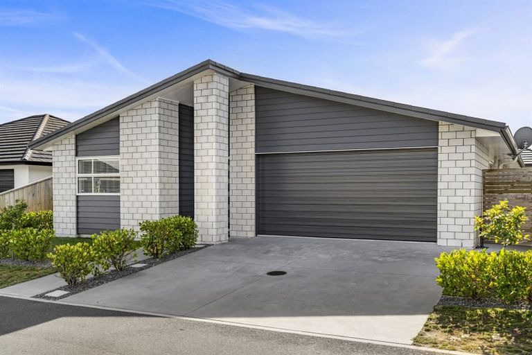 Photo of property in 5 Saddlers Way, Papamoa, 3118