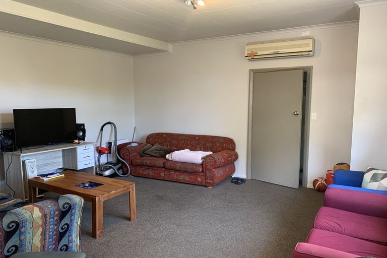 Photo of property in 71 Maidstone Road, Ilam, Christchurch, 8041