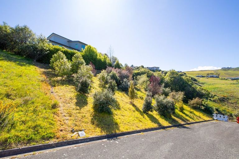 Photo of property in 16 Heemskerck Place, Britannia Heights, Nelson, 7010