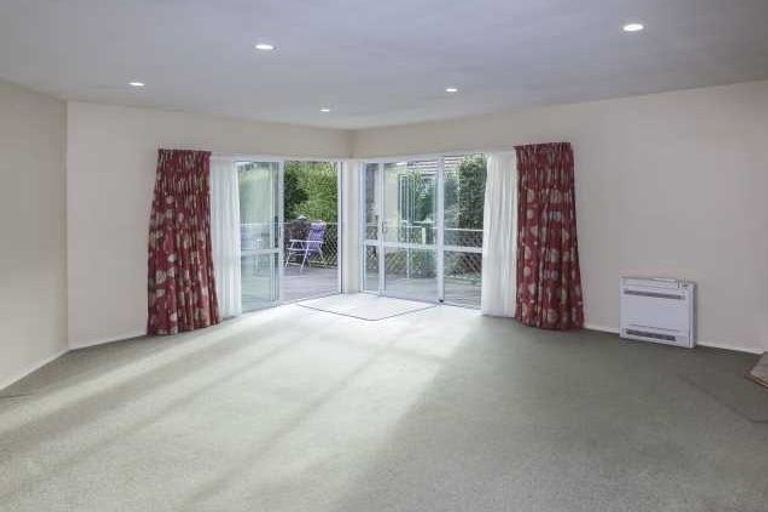 Photo of property in 147 Waimairi Road, Ilam, Christchurch, 8041