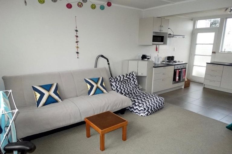 Photo of property in 14/31 Blease Street, New Lynn, Auckland, 0600