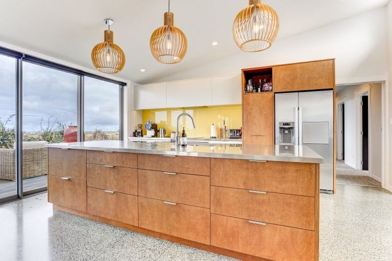 Photo of property in 106b Watt Livingstone Road, Westmere, Whanganui, 4574