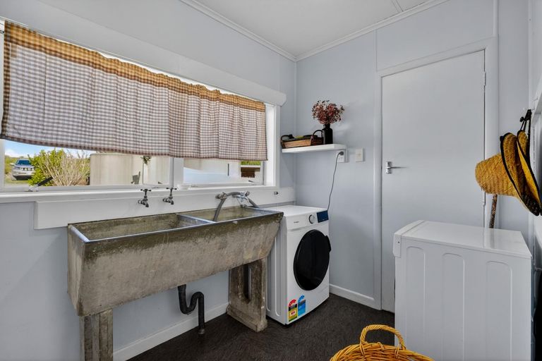 Photo of property in 143 Rangiora Road, Kaiwaka, 0573