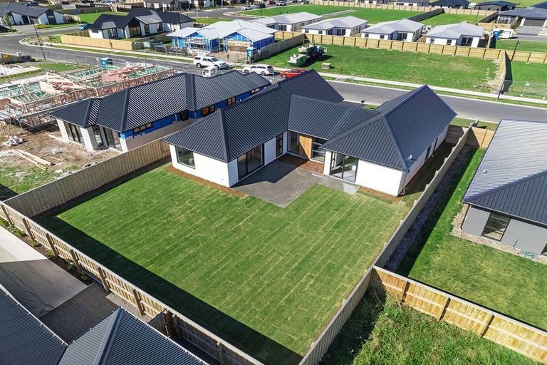 Photo of property in 35 Duporth Road, Rolleston, 7614