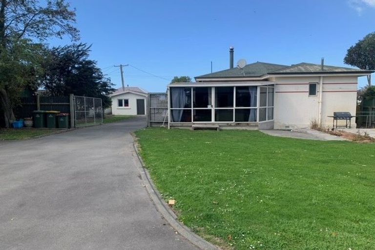 Photo of property in 6 Michael Street, Waimate, 7924