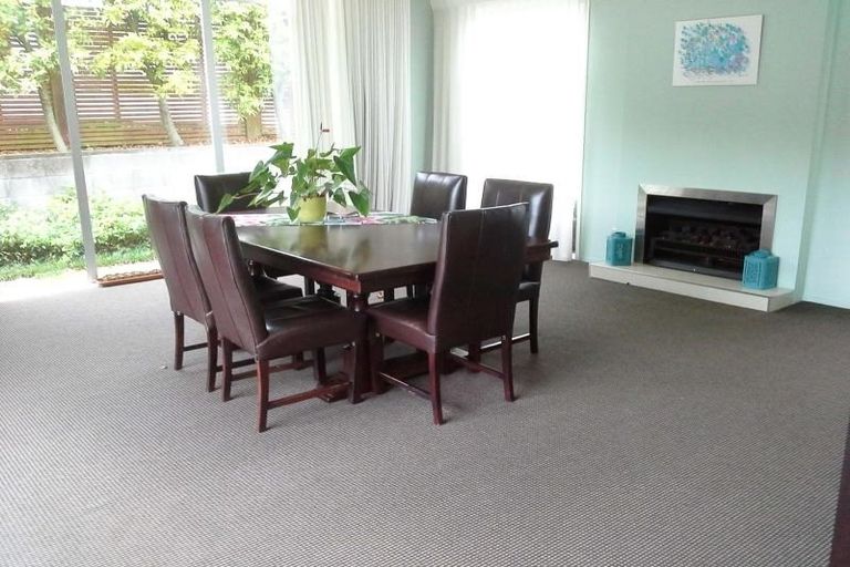Photo of property in 32d Ainslee Street, Highlands Park, New Plymouth, 4312