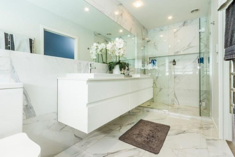 Photo of property in 12 Kitchener Road, Takapuna, Auckland, 0622