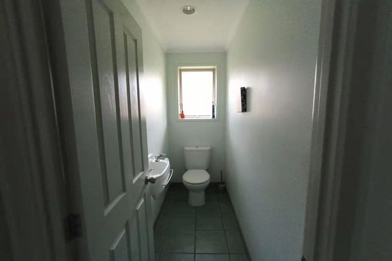 Photo of property in 22 Mahoney Drive, Albany, Auckland, 0632