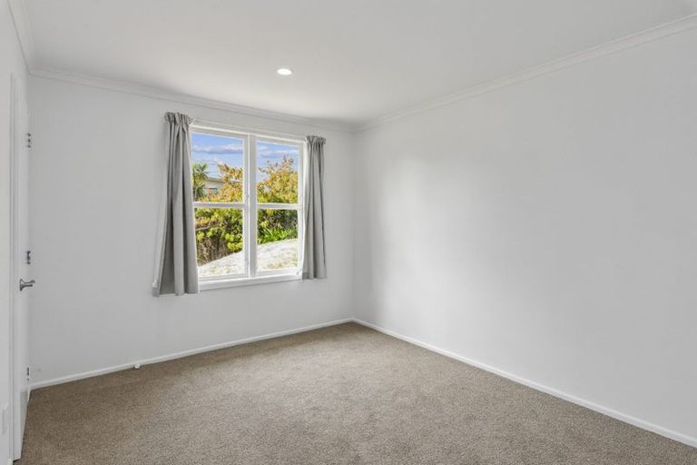 Photo of property in 6 Kokako Road, Otaihanga, Paraparaumu, 5036