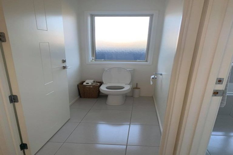 Photo of property in 200 Keyes Road, New Brighton, Christchurch, 8083