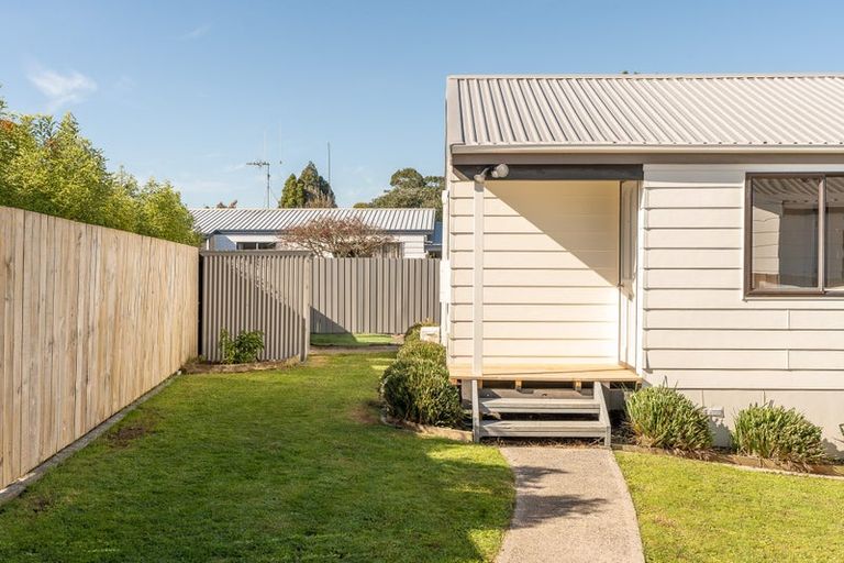 Photo of property in 8c Macdonald Road, Glenview, Hamilton, 3206