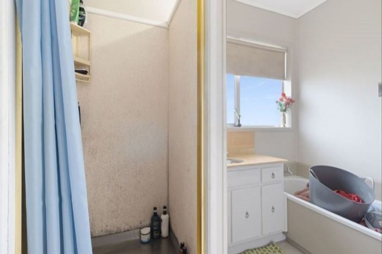 Photo of property in 1/57 Victoria Road, Papatoetoe, Auckland, 2025