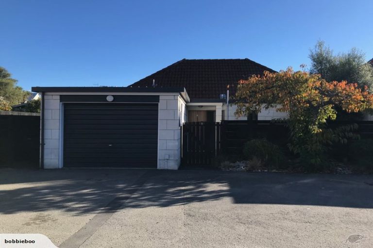 Photo of property in 8/4 Broadbent Street, Riccarton, Christchurch, 8041