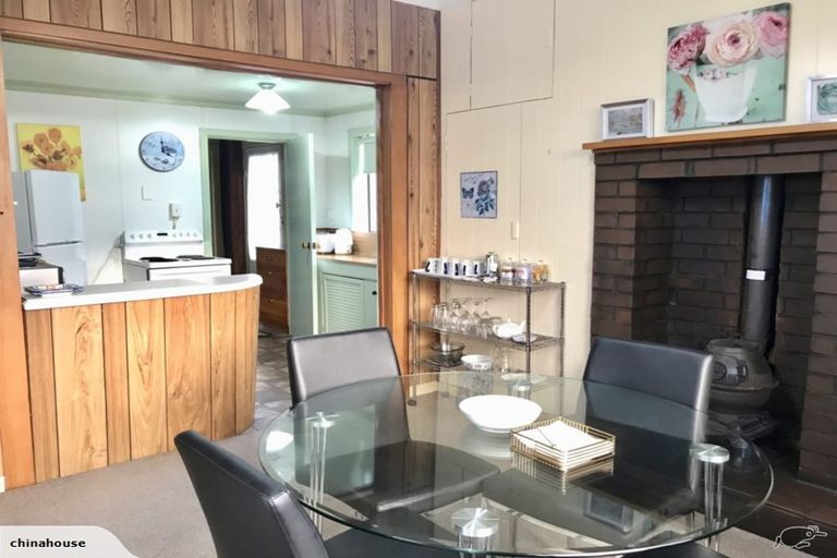 Photo of property in 12 Walker Street, Bluff, 9814