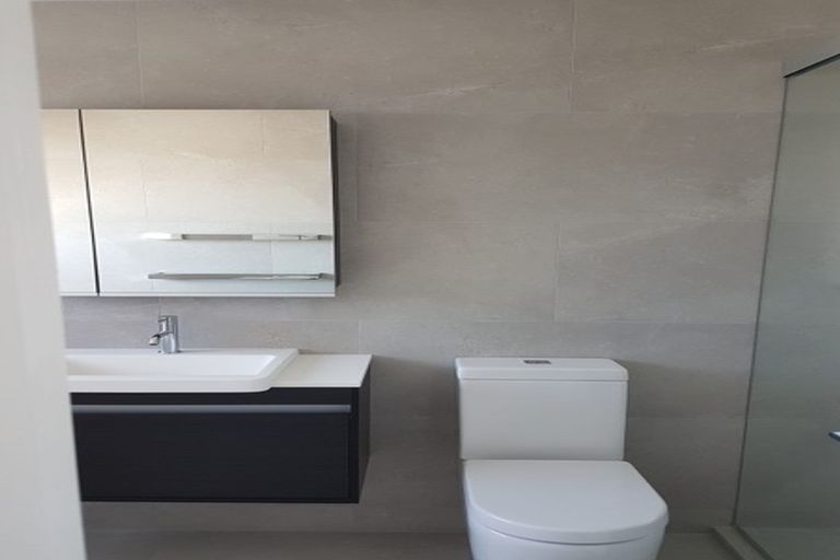 Photo of property in 87 Grant Road, Thorndon, Wellington, 6011