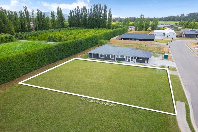 Photo of property in 48 Orchard Road, Greytown, 5712