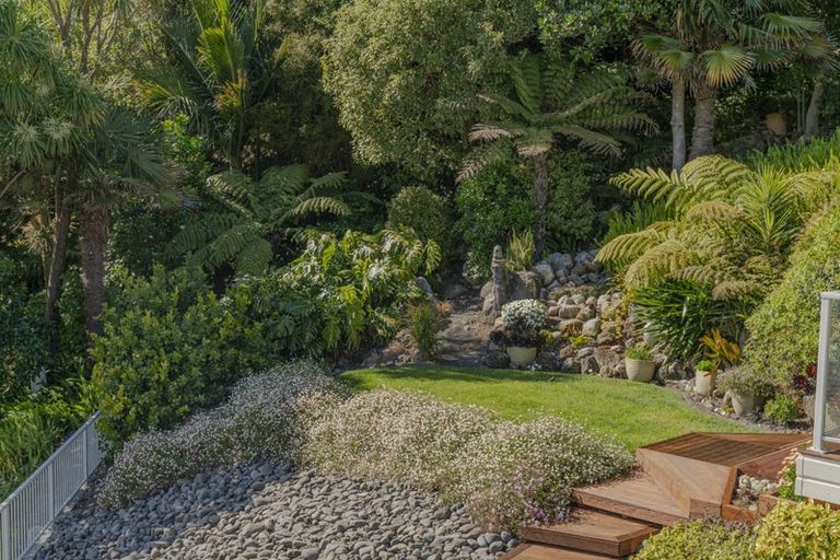 Photo of property in 39 Motuhoa Road, Tairua, 3508