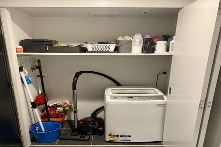 Photo of property in Leicester Executive Apartments, 406/282 Madras Street, Christchurch Central, Christchurch, 8011