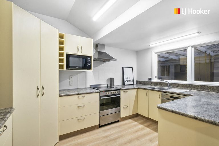 Photo of property in 151 Victoria Road, Saint Clair, Dunedin, 9012