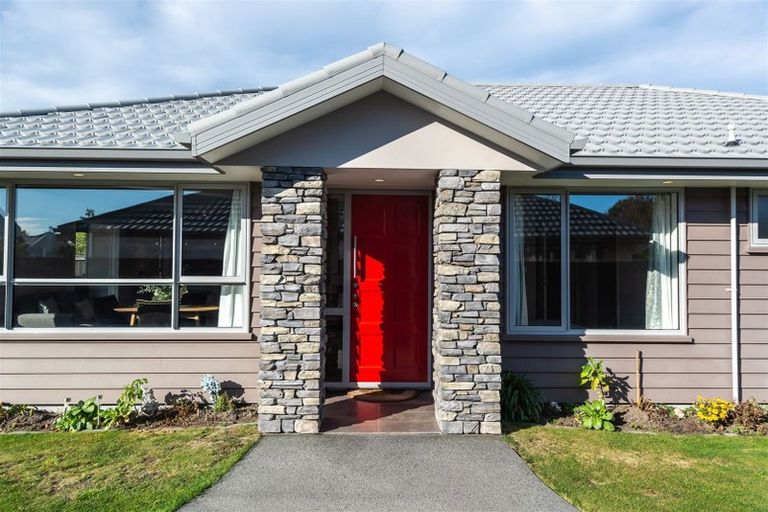 Photo of property in 28 Shearwater Drive, Woolston, Christchurch, 8023