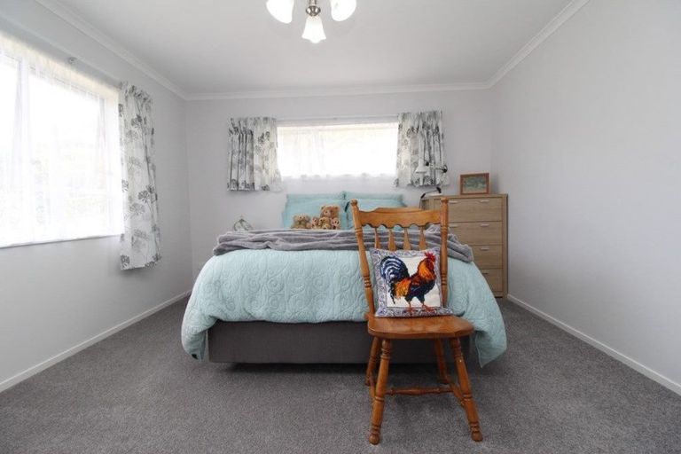 Photo of property in 73 North Street, Mokau, 4376