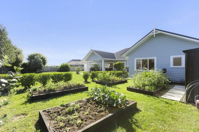 Photo of property in 31 Jarrett Terrace, Leamington, Cambridge, 3432