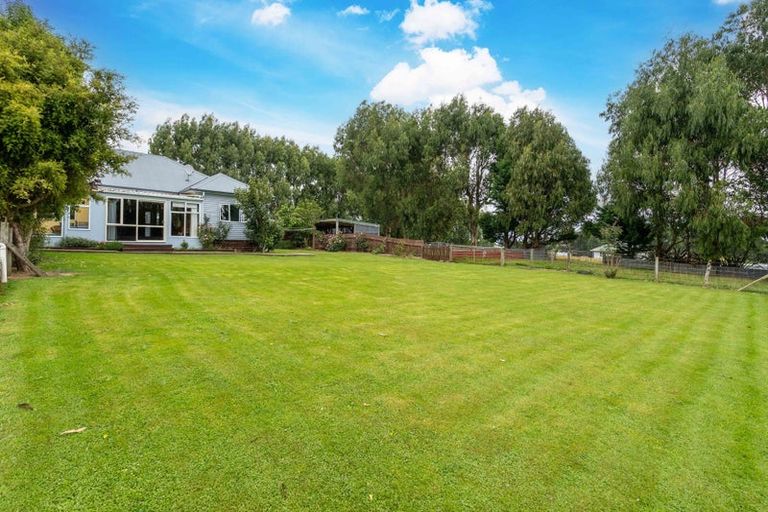 Photo of property in 250 Stirrat Street, Clifton, Invercargill, 9877