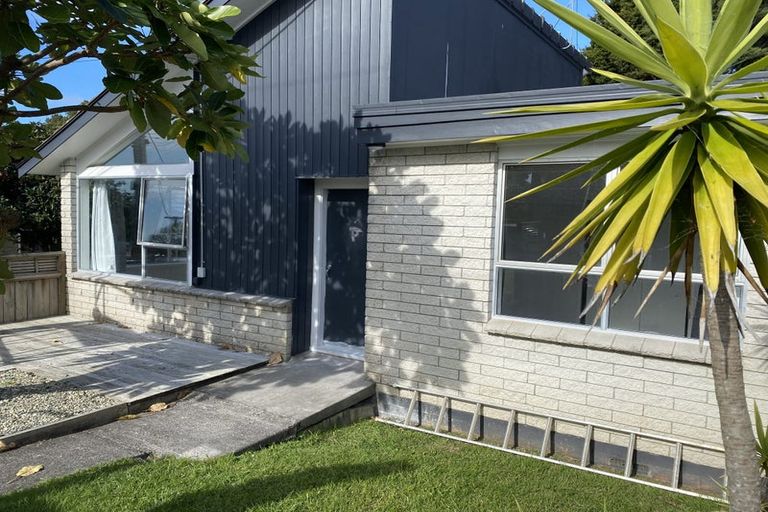 Photo of property in 29a Moore Street, Hillcrest, Auckland, 0627