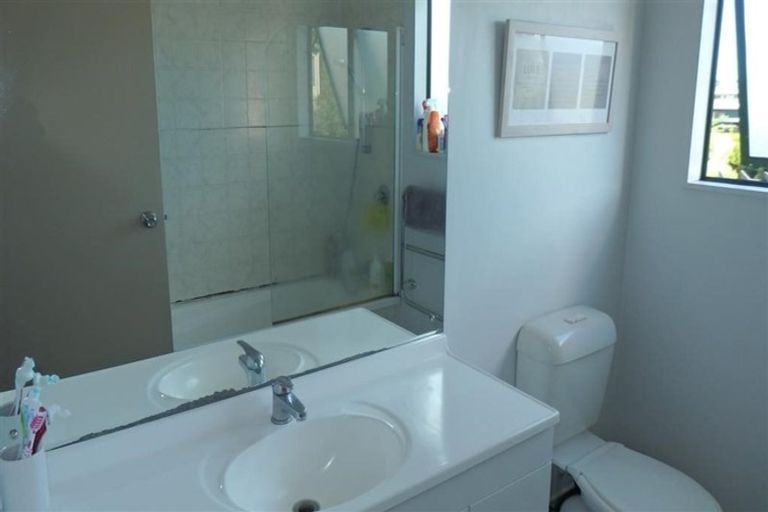 Photo of property in 7/42a Park Avenue, Papatoetoe, Auckland, 2025