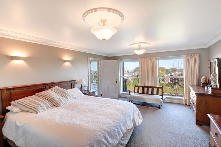 Photo of property in 8 Cornwall Street, Vauxhall, Dunedin, 9013