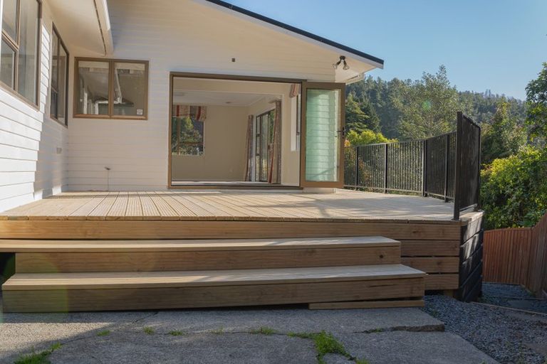 Photo of property in 105b Kamahi Street, Stokes Valley, Lower Hutt, 5019