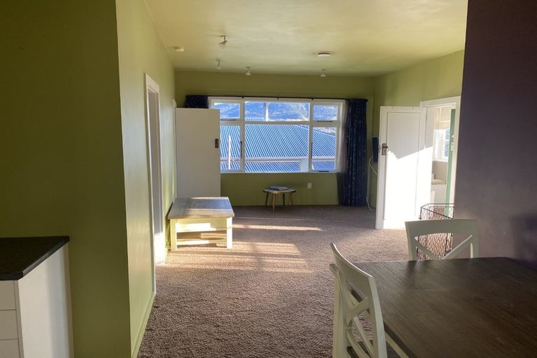 Photo of property in 12 Gorman Street, Macandrew Bay, Dunedin, 9014