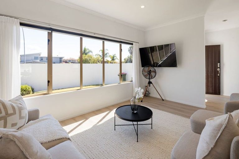 Photo of property in 2 Coleraine Drive, Rototuna, Hamilton, 3210