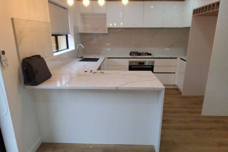 Photo of property in 54d Omana Road, Papatoetoe, Auckland, 2025