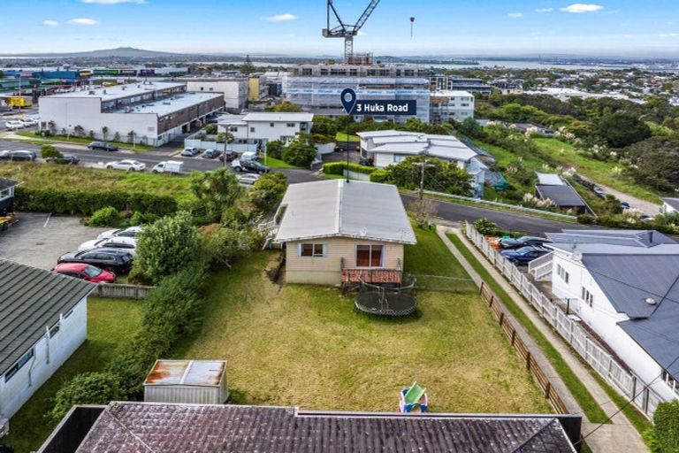 Photo of property in 3 Huka Road, Birkenhead, Auckland, 0626