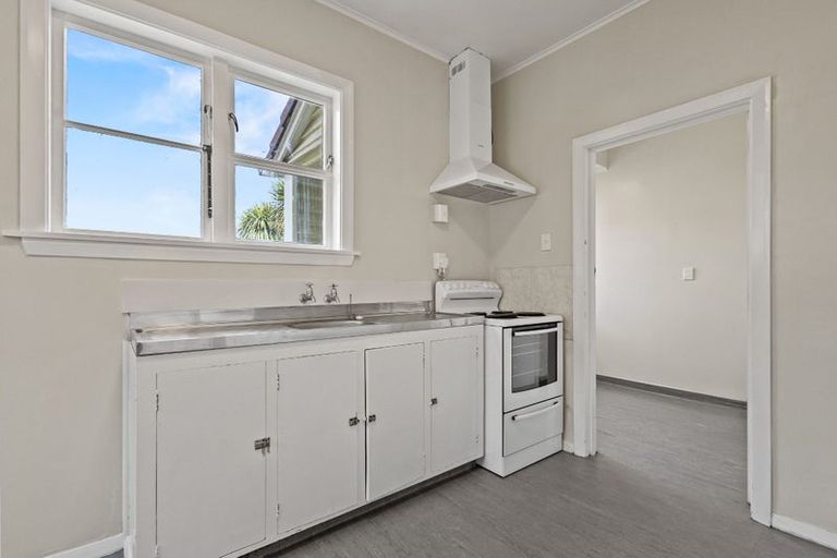 Photo of property in 1/25 Gould Crescent, Woolston, Christchurch, 8023