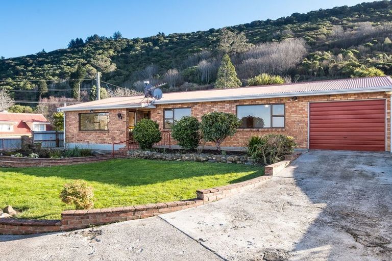 Photo of property in 30 Taupo Street, Ravensbourne, Dunedin, 9022