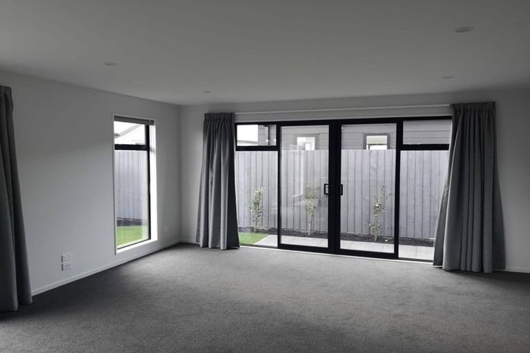 Photo of property in 9 Romney Drive, Belfast, Christchurch, 8051