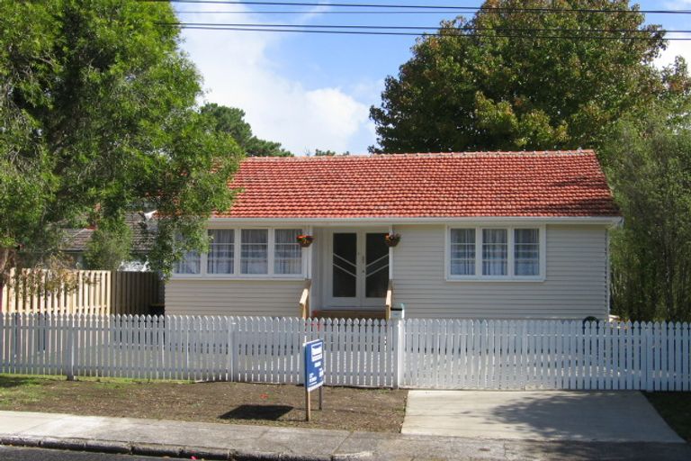 Photo of property in 50 Daytona Road, Henderson, Auckland, 0610